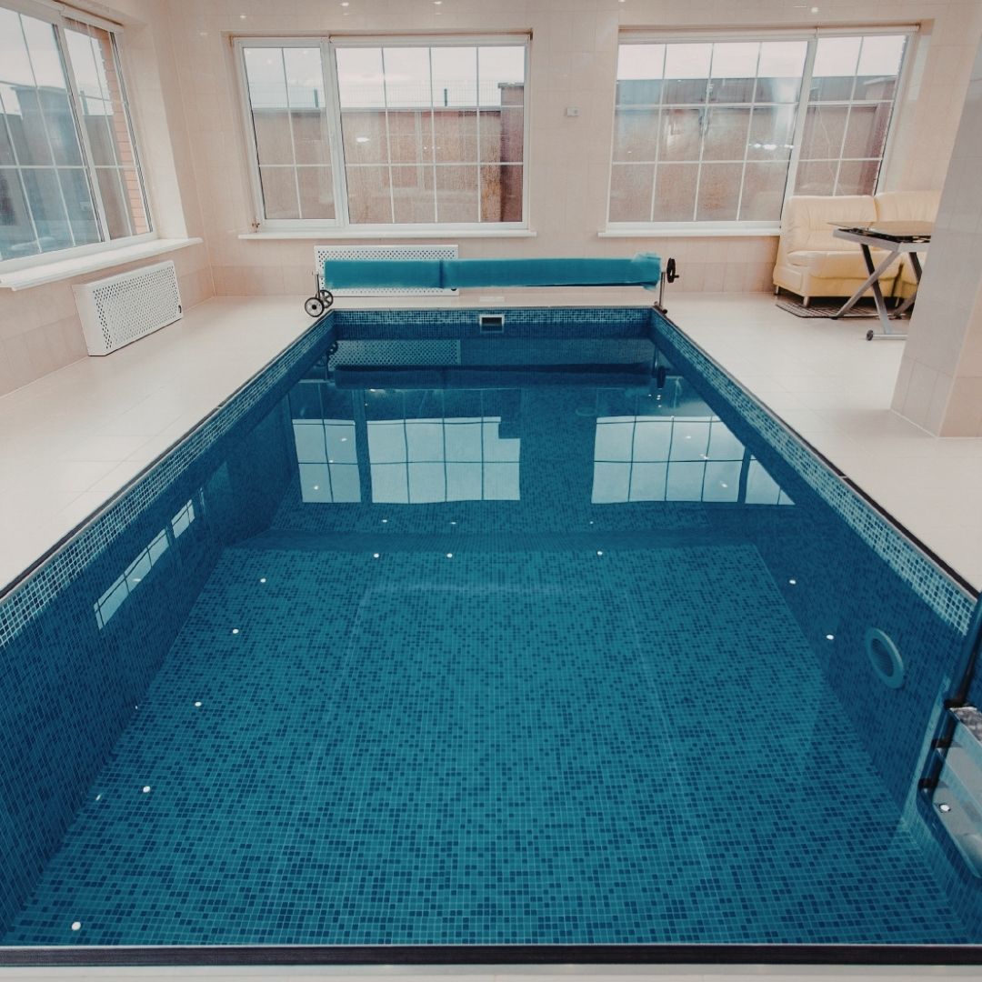 swimming-pool-cleaning-torbay-south-hams